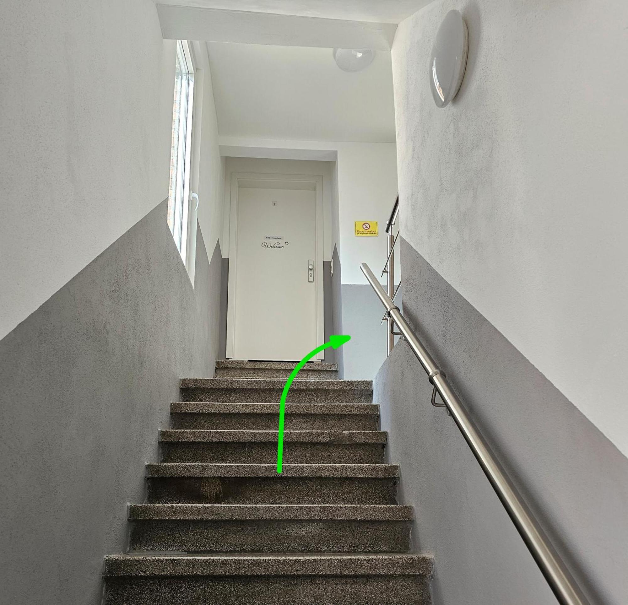 Schoene Ferienwohnung 78M2, 3 Schlafzimmer, 2 Baeder, Zentrumnah, 1Og Erfurt Eksteriør bilde